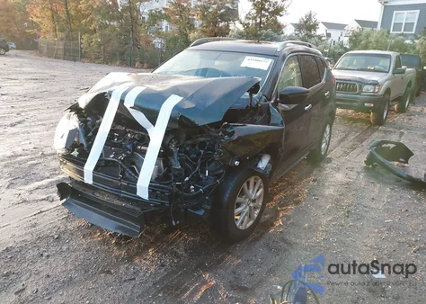 2018 Nissan Rogue Sv/Sl z USA, uszkodzony, nr VIN 5N1AT2MV5JC808952